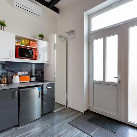 K10 A Kazinczy Apartment Boedapest Buitenkant foto