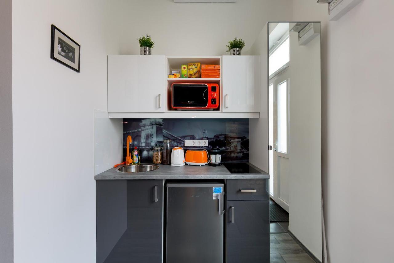 K10 A Kazinczy Apartment Boedapest Buitenkant foto