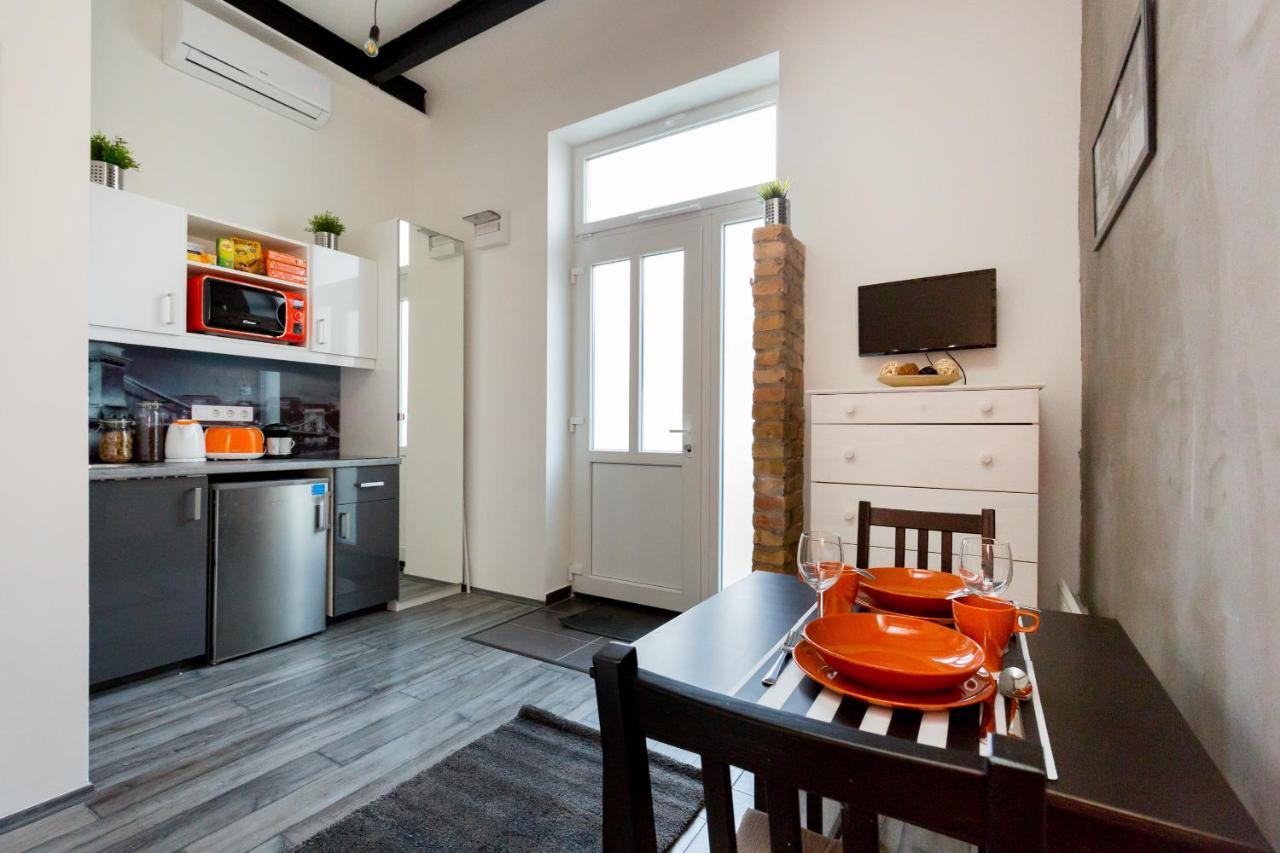 K10 A Kazinczy Apartment Boedapest Buitenkant foto